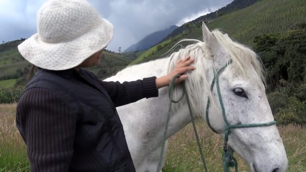 Un instante de la película "Angélica un canto a la vida"