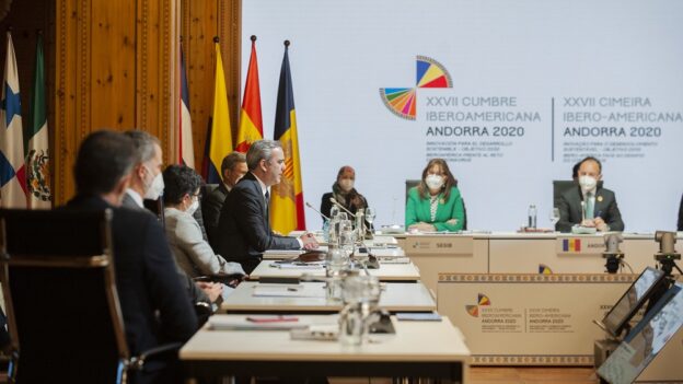 Ibero-América: 30 anos de diálogo político com visão de futuro